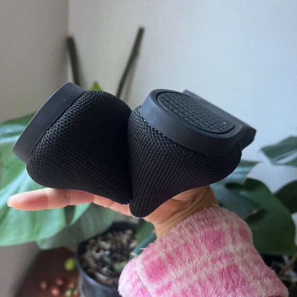 ROTHY’S  The Point flats. 7.5 but really more of a 7 or 6.5 if wide feet like me - Picture 4 of 5